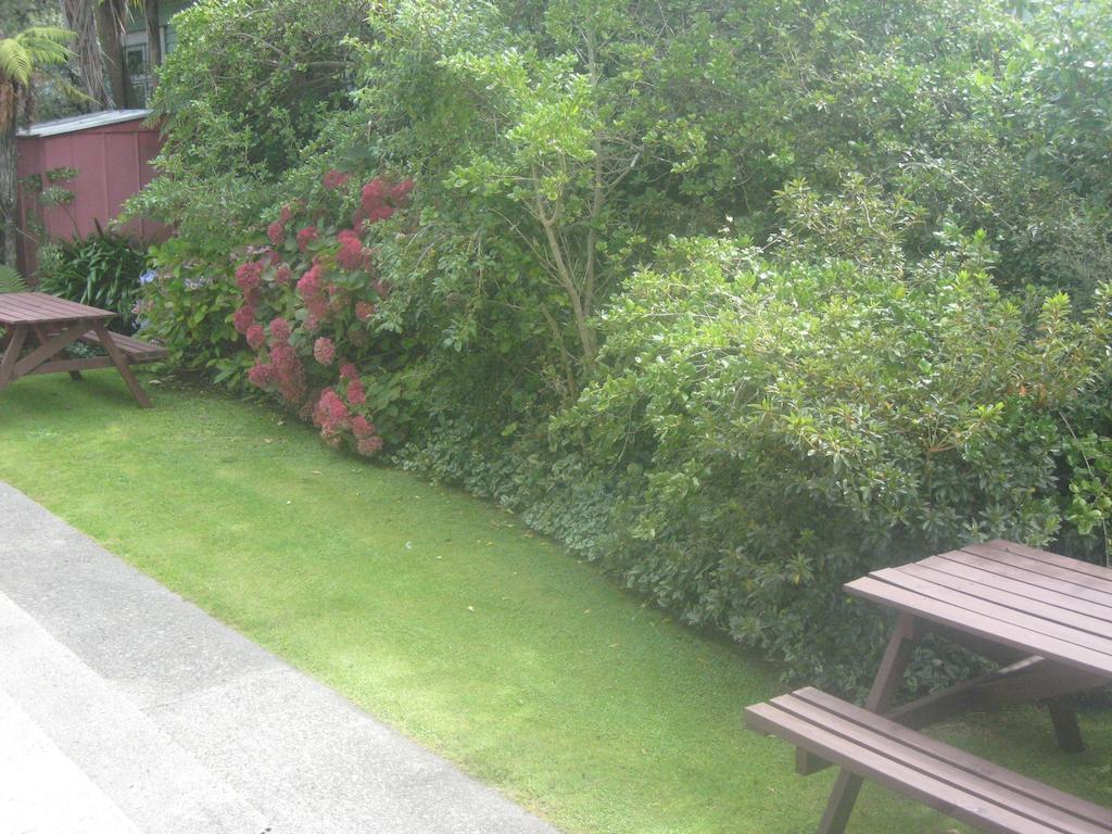 Buller Court On Palmerston Westport Dış mekan fotoğraf